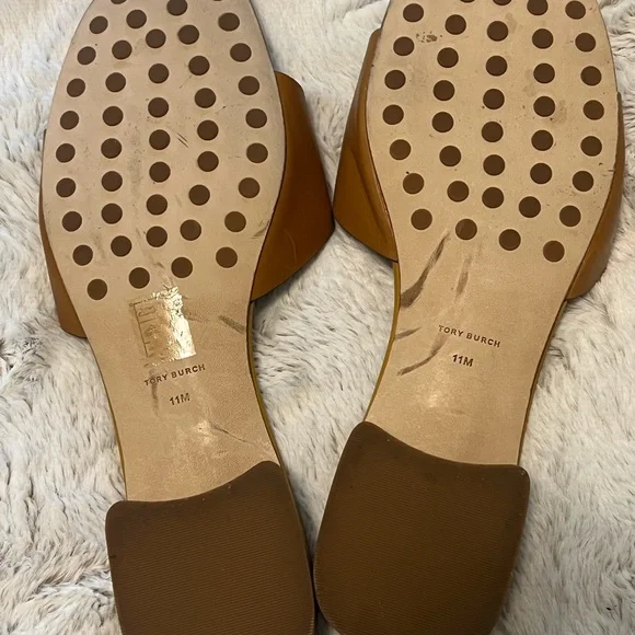 Tory Burch Bombe Miller Slide Sandals ***PRICE IS FIRM NO LOWER OFFER**** - Picture 5 of 6